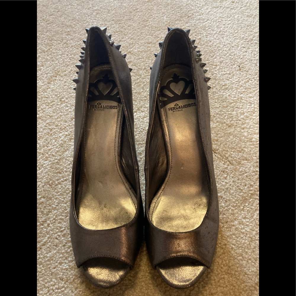 FERGIE HEELS